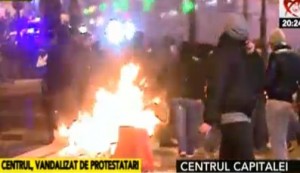 protestatari foc - Ziarul National