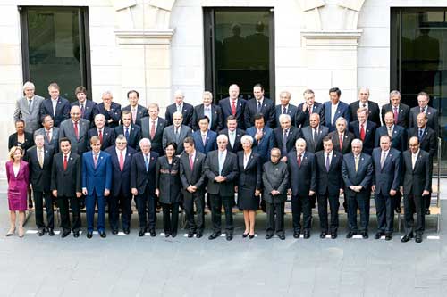 2000 miliarde de dolari, puse la bataie pentru salvarea zonei euro
