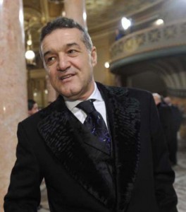GIGI BECALI FANE (11) - Ziarul National