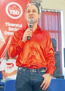 ROBERT-NEGOITA-FANE-(42) - Ziarul National
