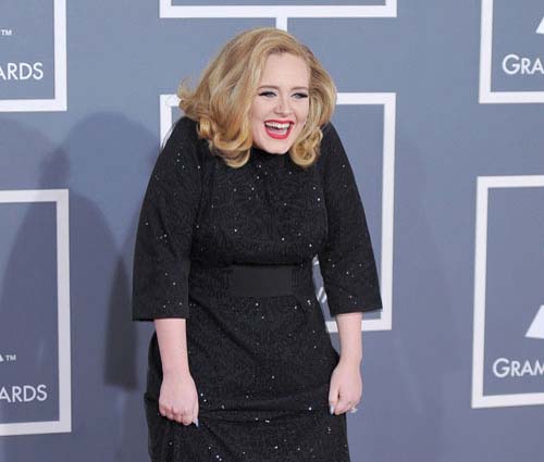 Adele: “Gatesc bine si am mereu chef de sex!”