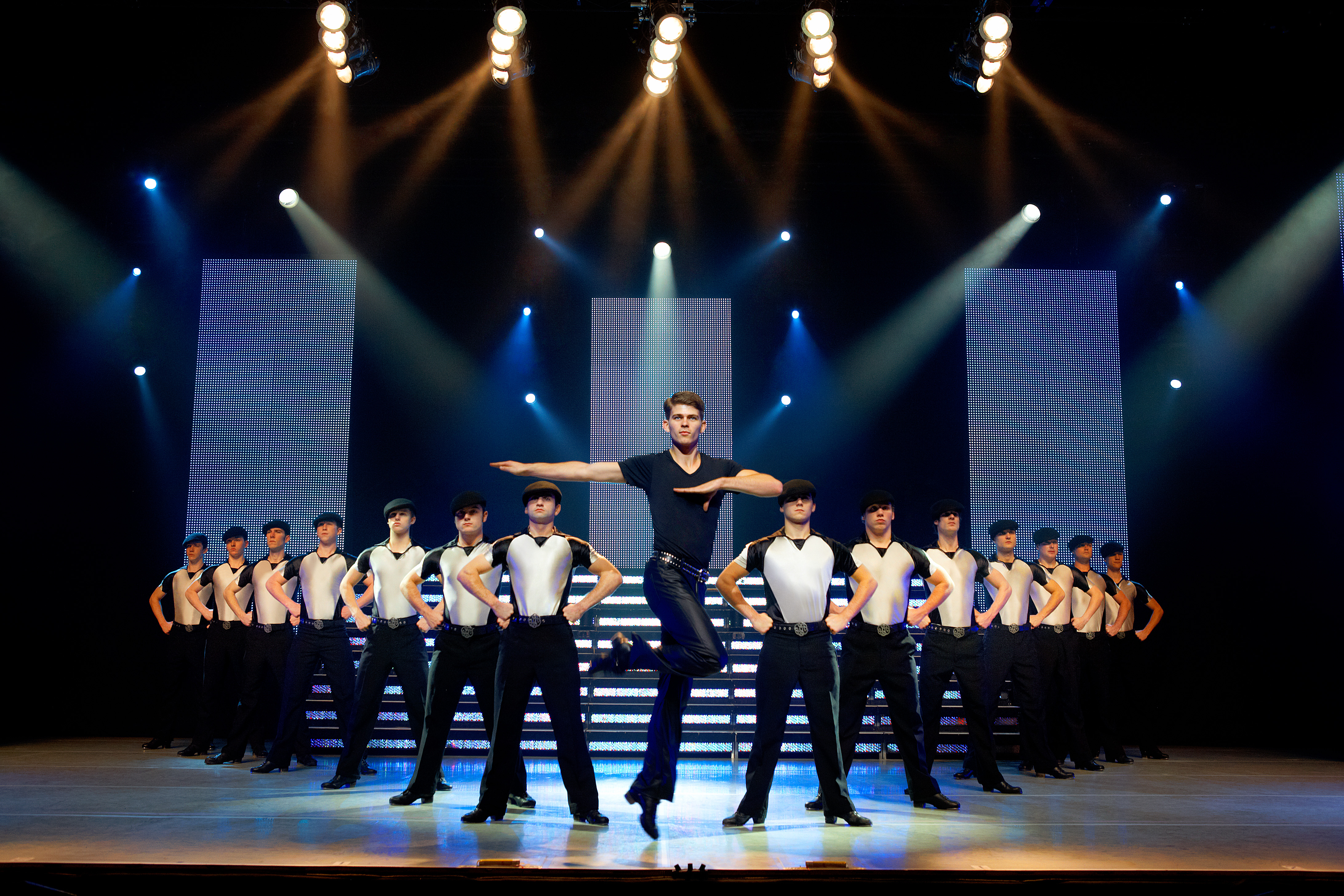 Lord Of The Dance 2012 – spectacol grandios in octombrie, la Sala Palatului! -VIDEO