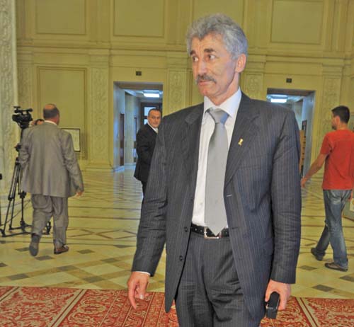 Oltean, de la tribuna Parlamentului: Cererea de arestare, nejustificata/Sunt pregatit pentru orice masura, sa fac fata la orice urmeaza