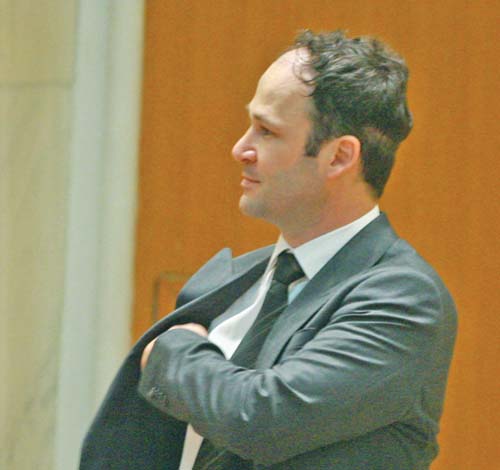 Robert Negoita: “Simtesc destept, platesc enorm!”
