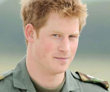 Printul Harry s-a mutat cu fratele William si cumnata Kate