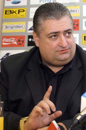 Iancu nu cedeaza Poli Timisoara. O vinde!