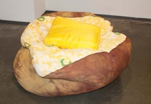 Snuggle up with comfort food bedding - Ziarul National