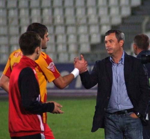 Rednic a refuzat Petrolul, fanii l-au asaltat pe Rachita