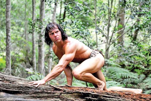 El e Tarzan patru zile pe saptamana