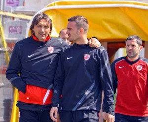 Bonetti cu Alexe, la primul antrenament foto fcdinamo.ro - Ziarul National