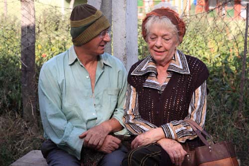 Ileana Stana Ionescu si Horatiu Malaele vin in “Las Fierbinti”