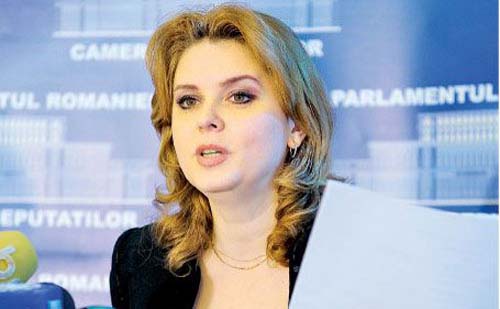 Roberta Anastase a fost revocata din functie