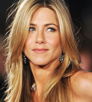 Jennifer Aniston, frumusete cu doar 5 lei