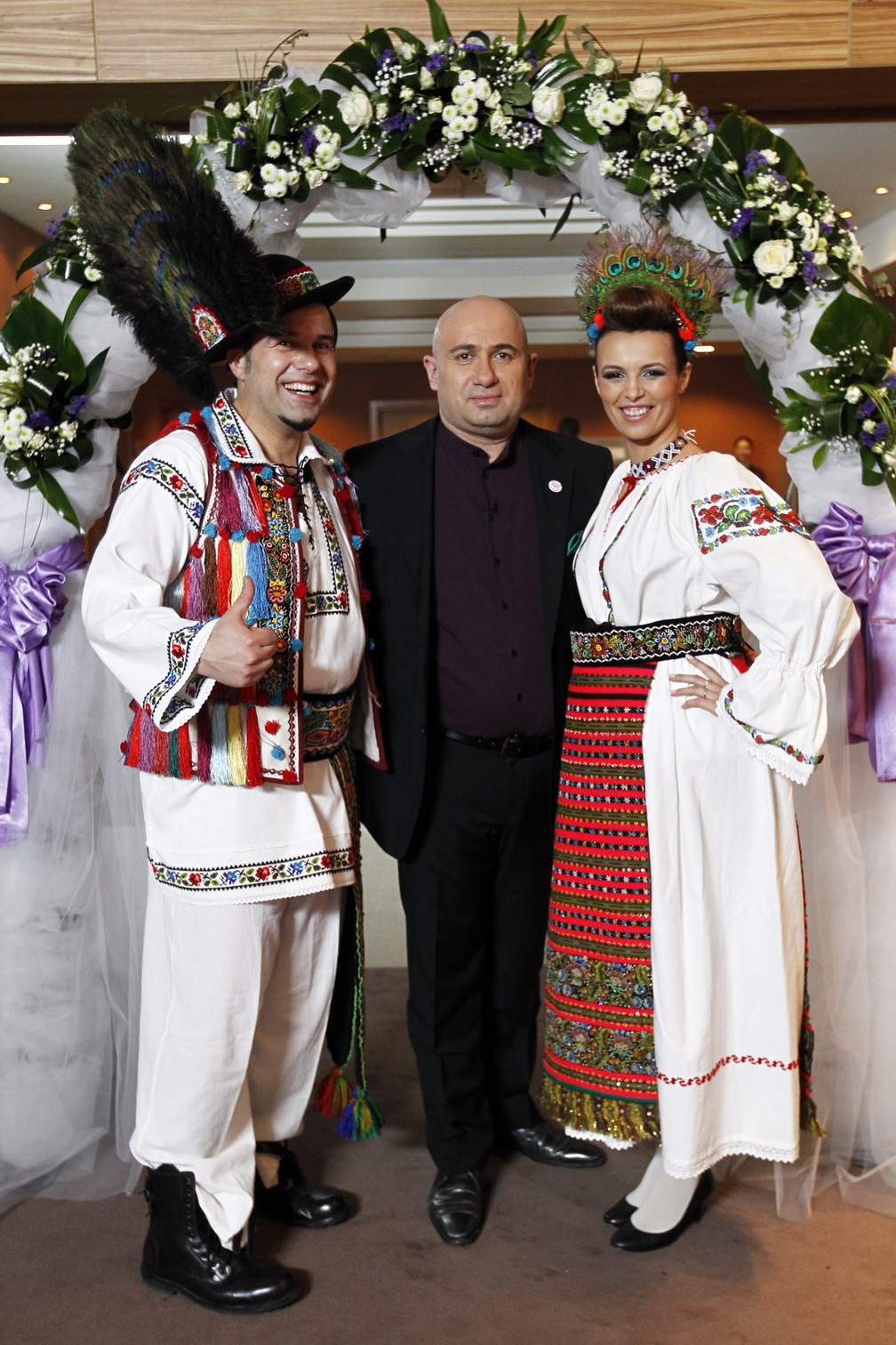 MasterChef, 17 aprilie: Concurentii gatesc pentru vedete, la nunta coregrafului Edi Stancu! – FOTO