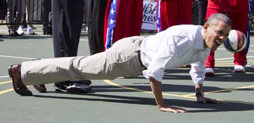 Barack face flotari, Michelle infuleca saorma