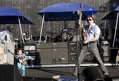 El e cel mai tanar fan al lui Paul McCartney