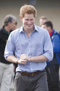Prinz Harry besucht die Kadettenschule in den waliser Black Mountains - Ziarul National