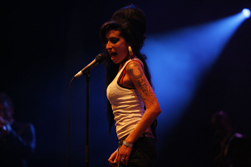 Casa in care a murit Amy Winehouse va fi scosa la vanzare