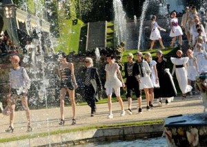 Chanel+2013+Cruise+collection+p_bXbJD_MTTl - Ziarul National