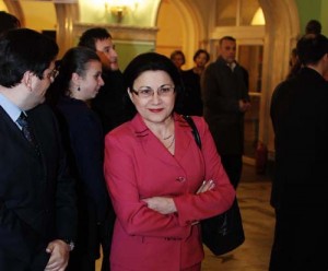 Ecaterina Andronescu - Narcis Pop (2) - Ziarul National