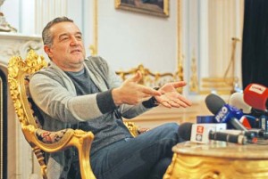 GIGI BECALI FANE (1) - Ziarul National