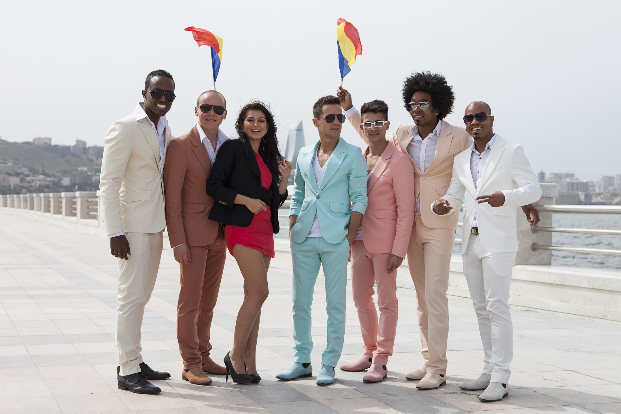 EUROVISION 2012, finala: MANDINGA (Romania) intra in scena cu numarul 14. Cum votezi! – VIDEO