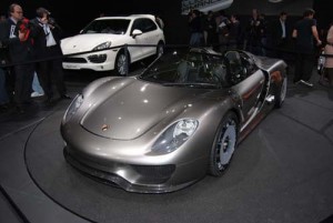 Porsche 918 spyder Geneva 2010 - Ziarul National