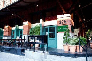 Tribeca Grill exterior - Ziarul National