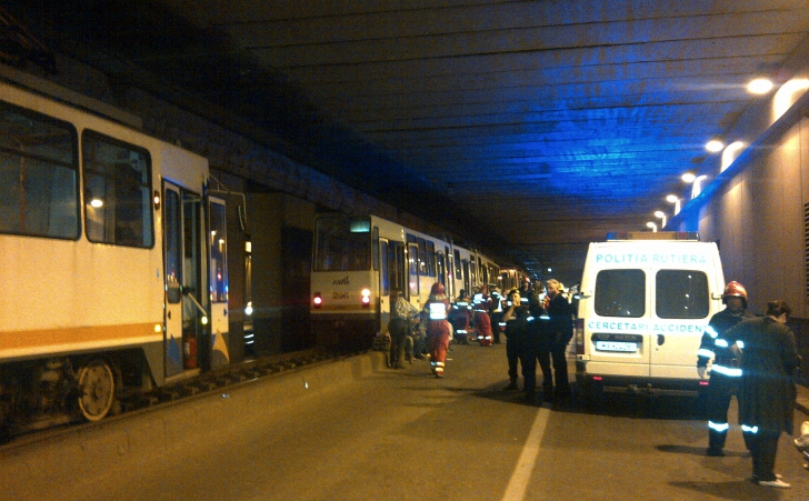 Imagini din pasaj – VEZI cum s-a produs accidentul de tramvai de la Lujerului – VIDEO