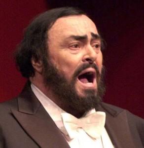 PAVAROTTI - Ziarul National
