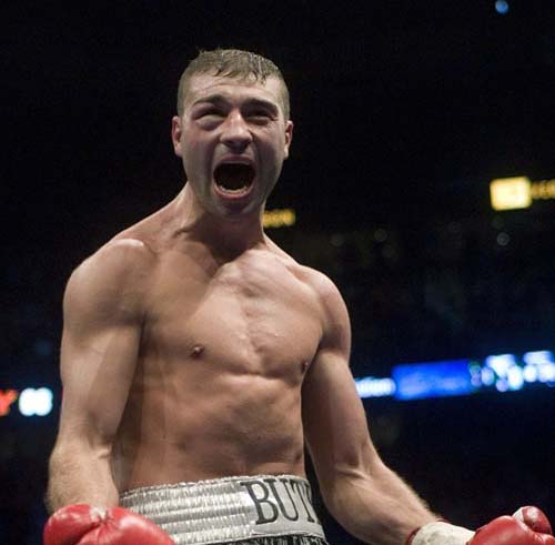 Bute poate avea si centura WBC fara sa lupte cu Ward!