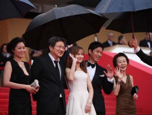 FRANCE-CANNES-FILM FESTIVAL-IN ANOTHER CITY-PREMIERE - Ziarul National