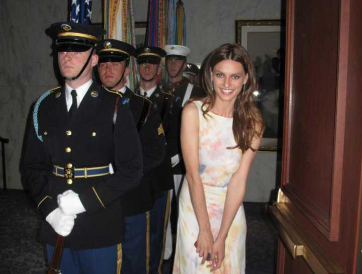 Catrinel Menghia, invitata lui Obama la Casa Alba
