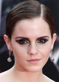 Emma Watson danseaza la bara. Si nu pentru un rol! -VIDEO