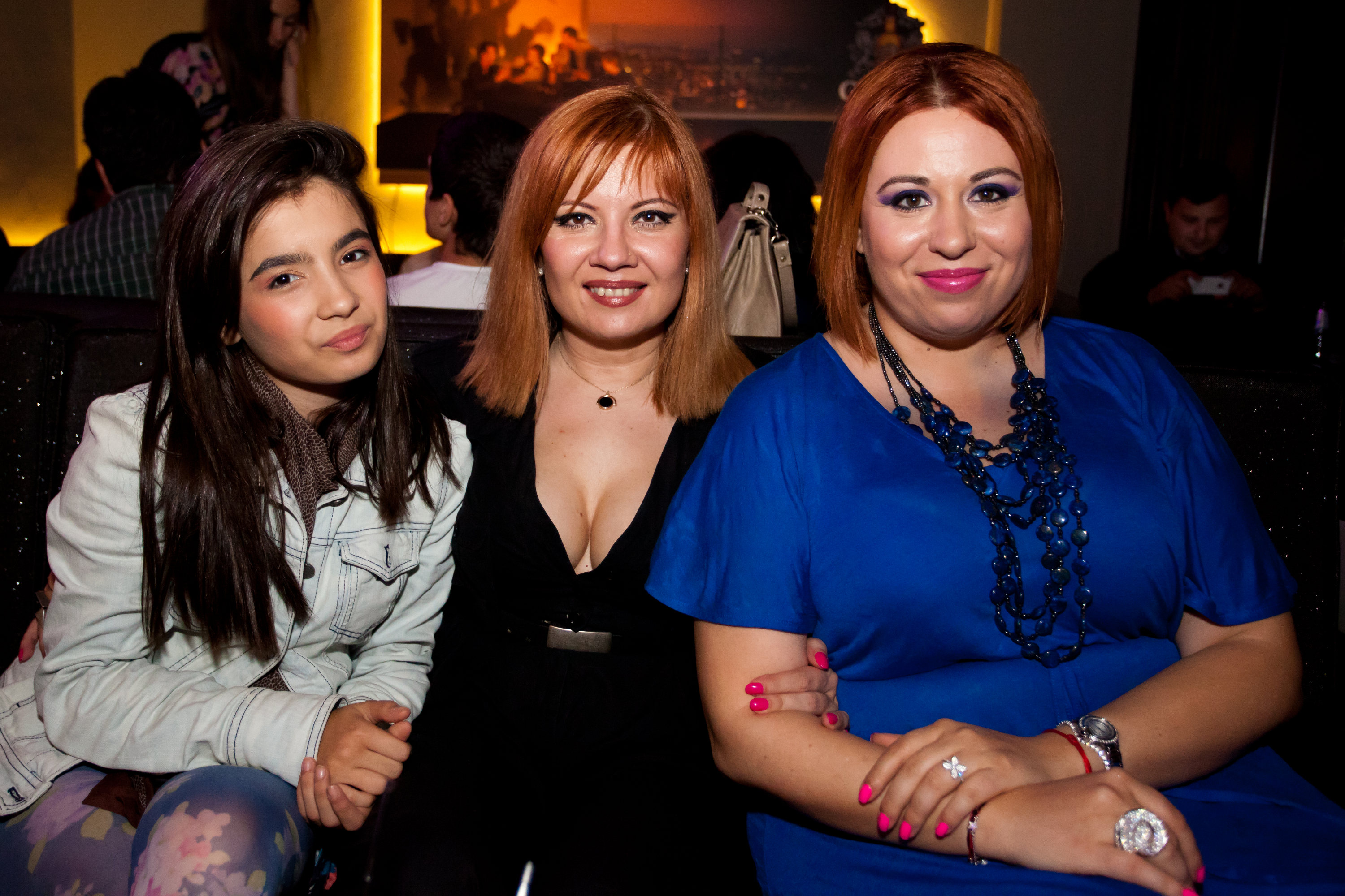 Oana Roman si nepoata, Calina, impreuna la concertul aniversar Animal X! – VIDEO