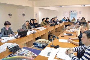 functionari-publici - Ziarul National