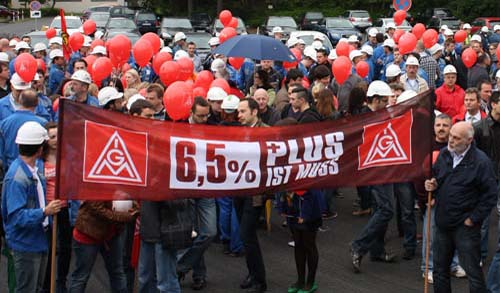 Germanii primesc 125 de euro in plus la salariu