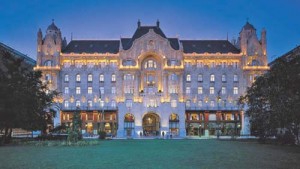 3. Four Seasons Hotel Gresham Palace, Budapest - Ziarul National