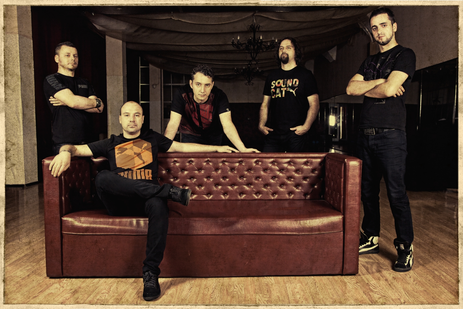 Bere Gratis, un nou album. Chiar „In fata ta”! – VIDEO