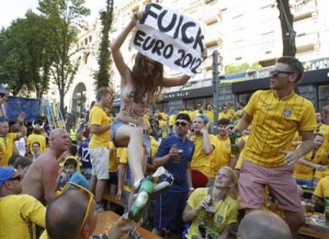 Femen 2 - Ziarul National