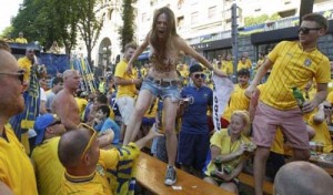 Femen 4 - Ziarul National