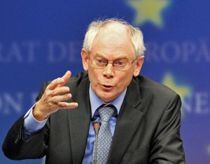 Belgium - Ziarul National's Prime Minister Herman Van Rompuy speaks at a news conference after being elected EU President during a EU leaders summit in Brussels