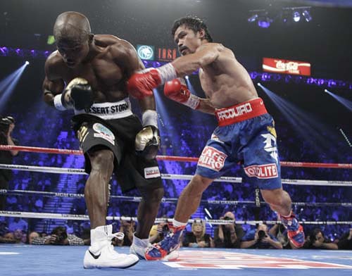 Pacquiao, furat cu arbitrii in Las Vegas!
