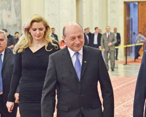 Traian Basescu - Discurs Parlament - Narcis Pop (16) - Ziarul National