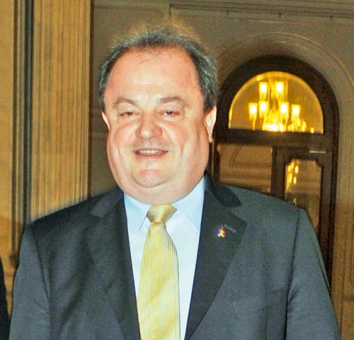 Oamenii lui Blaga raman pe pozitii in sistem