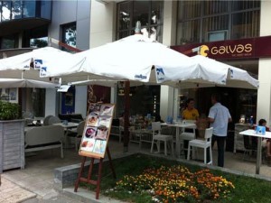 cafenea greceasca - Ziarul National