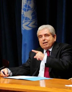 christofias-press-conference1-801x1024 - Ziarul National