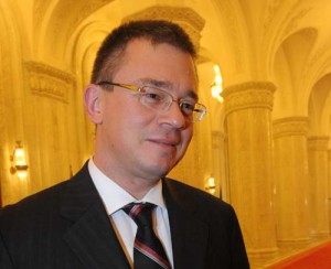 mihai razvan ungureanu - Ziarul National
