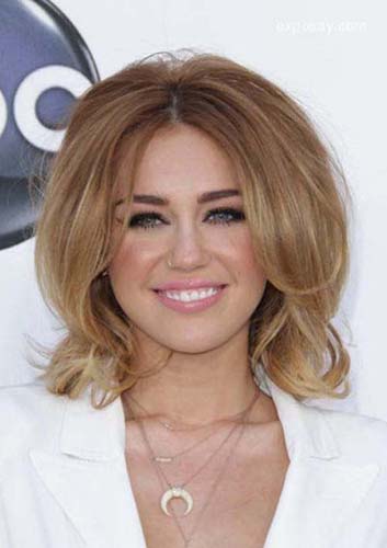 Miley Cyrus da 25.000 de dolari pe antrenor