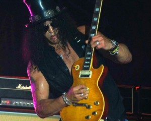 slash - wikipedia - Ziarul National